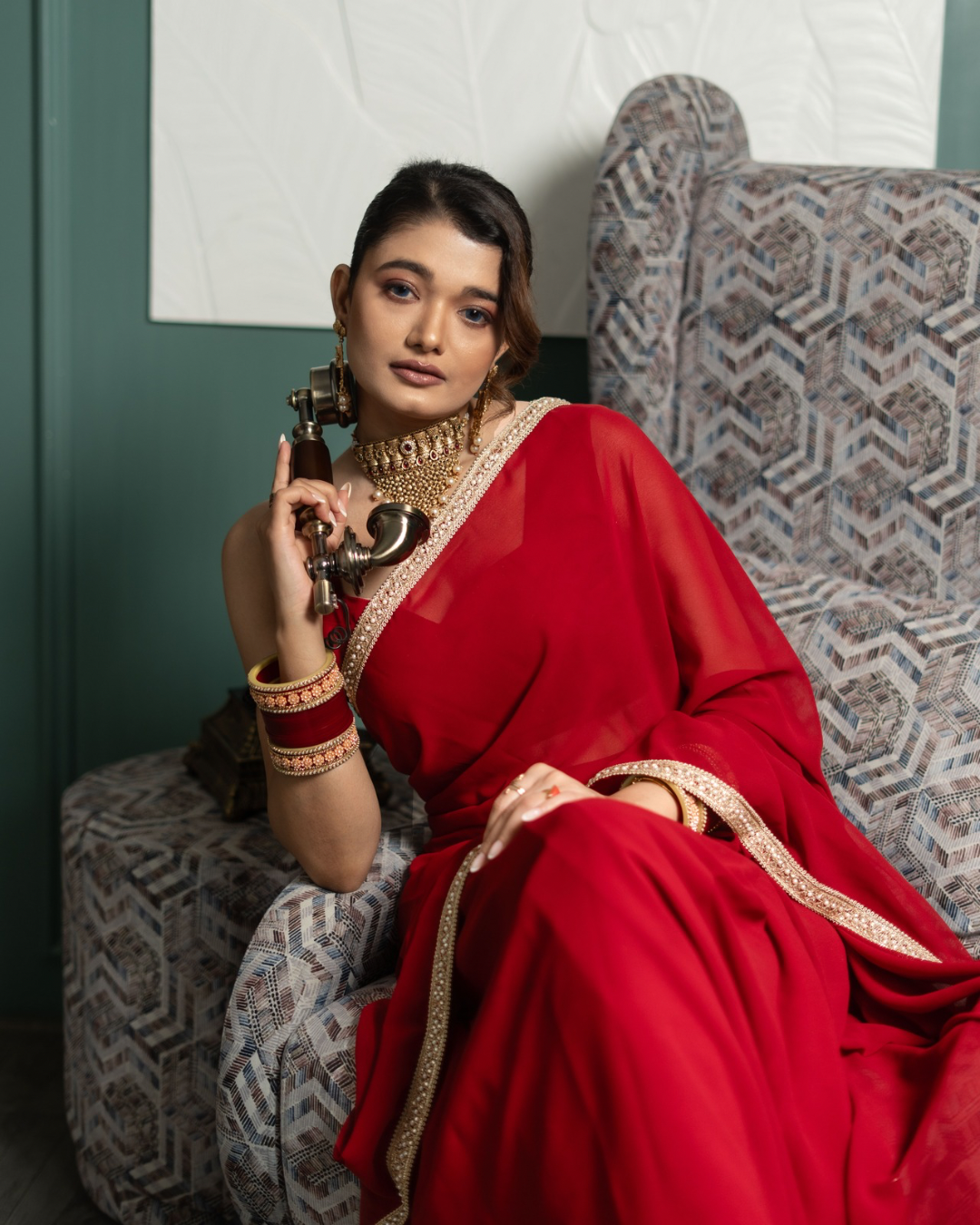 Velltiska Signature Red Saree With Unstitched Blouse