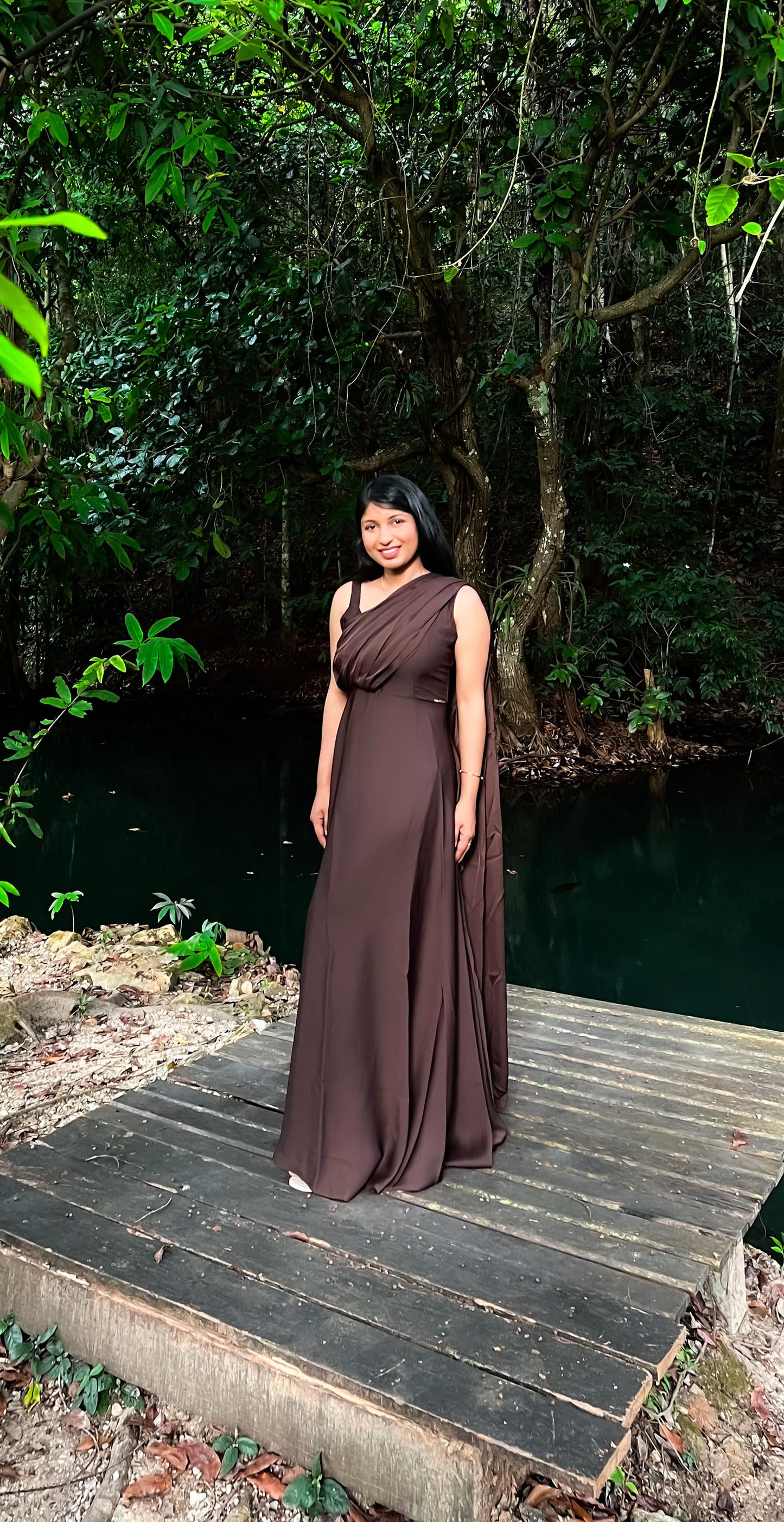 Velltiska Cocoa Drape – The Epitome of Elegance