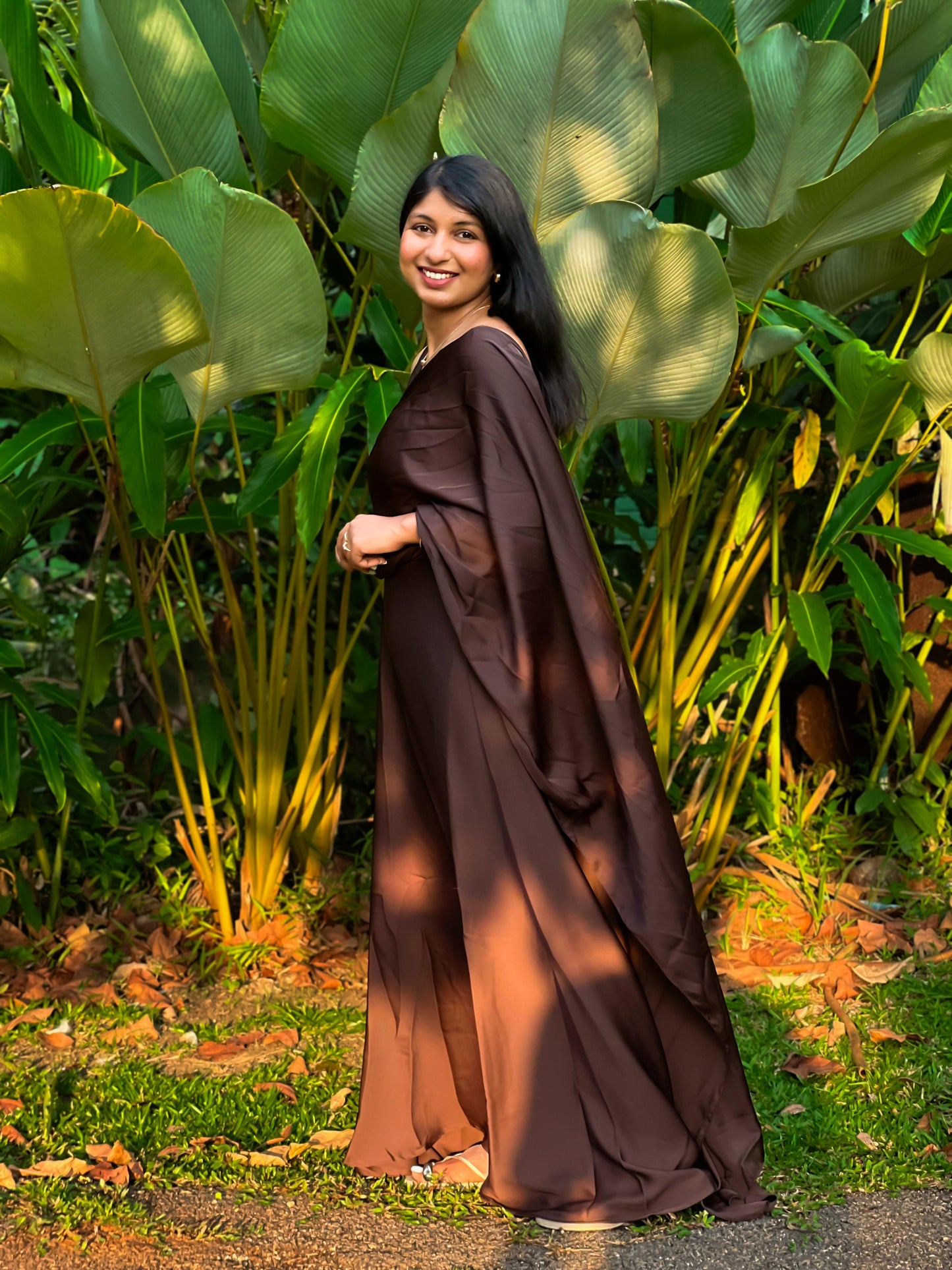 Velltiska Cocoa Drape – The Epitome of Elegance