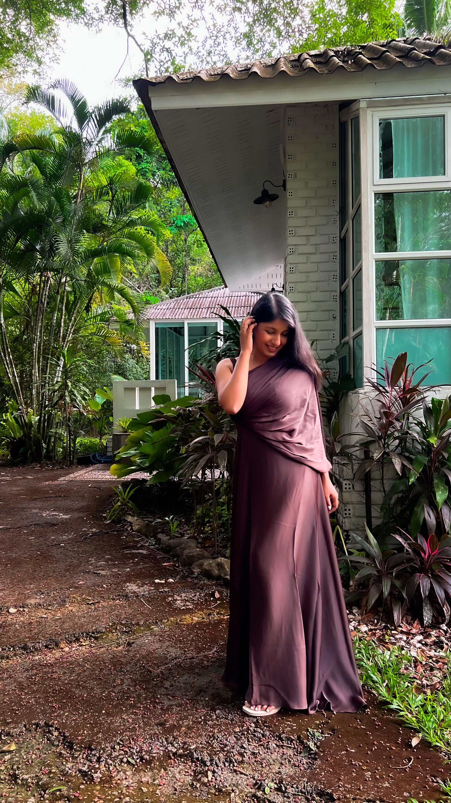 Velltiska Cocoa Drape – The Epitome of Elegance