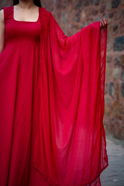 Ruhani Plain Gown – Timeless Simplicity