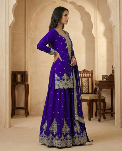 Naqsh: Royal Blue Emboidered Kurta and Skirt Set by Velltiska