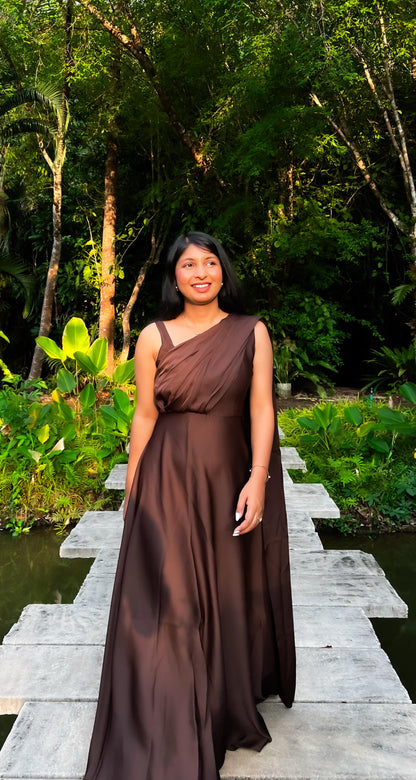 Velltiska Cocoa Drape – The Epitome of Elegance