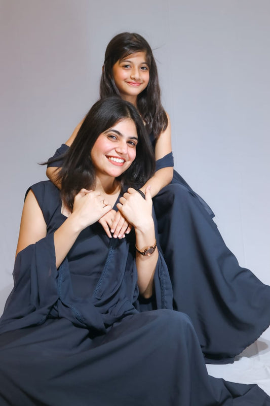 Chic Mother-Daughter Matching Gown Set – Midnight Blue